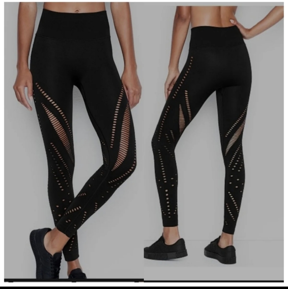 Victoria's Secret Sport 7/8 Leggings